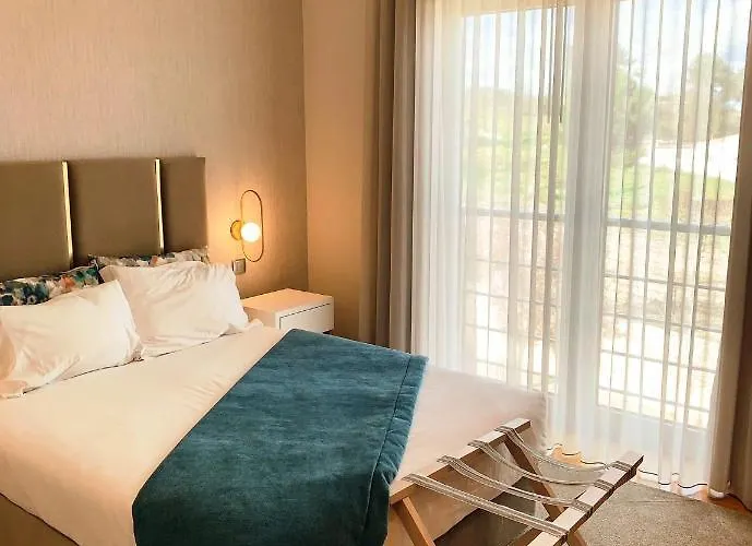 Hotel Albergaria Borges